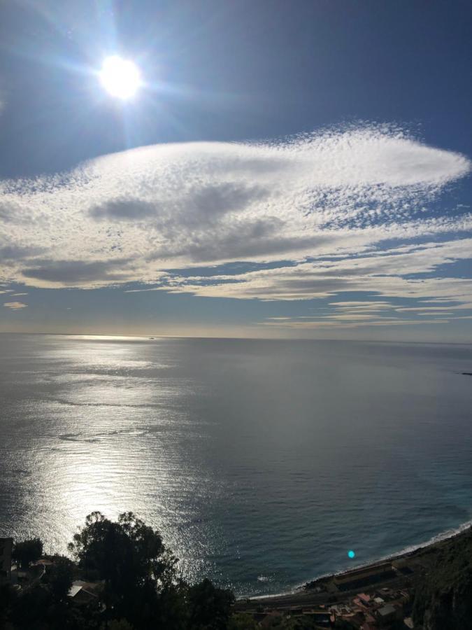 Taormina Center Private Apartments By Fragranza Di Sicilia ภายนอก รูปภาพ