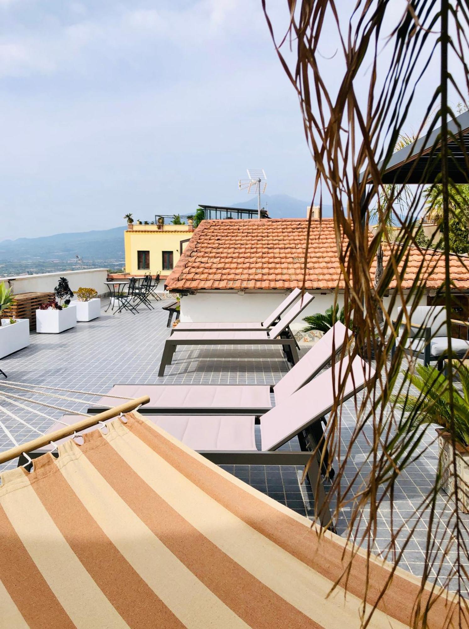 Taormina Center Private Apartments By Fragranza Di Sicilia ภายนอก รูปภาพ