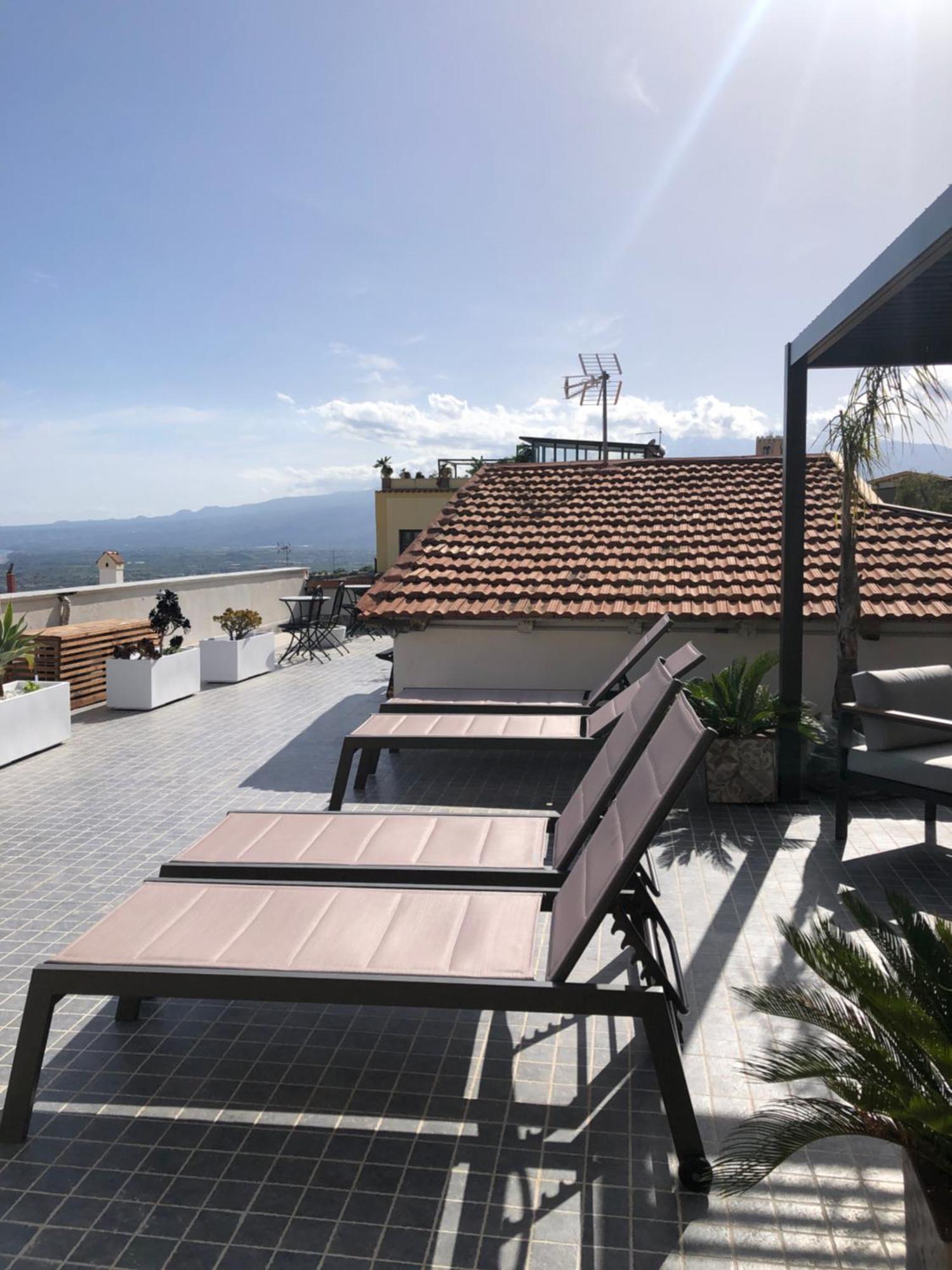 Taormina Center Private Apartments By Fragranza Di Sicilia ภายนอก รูปภาพ